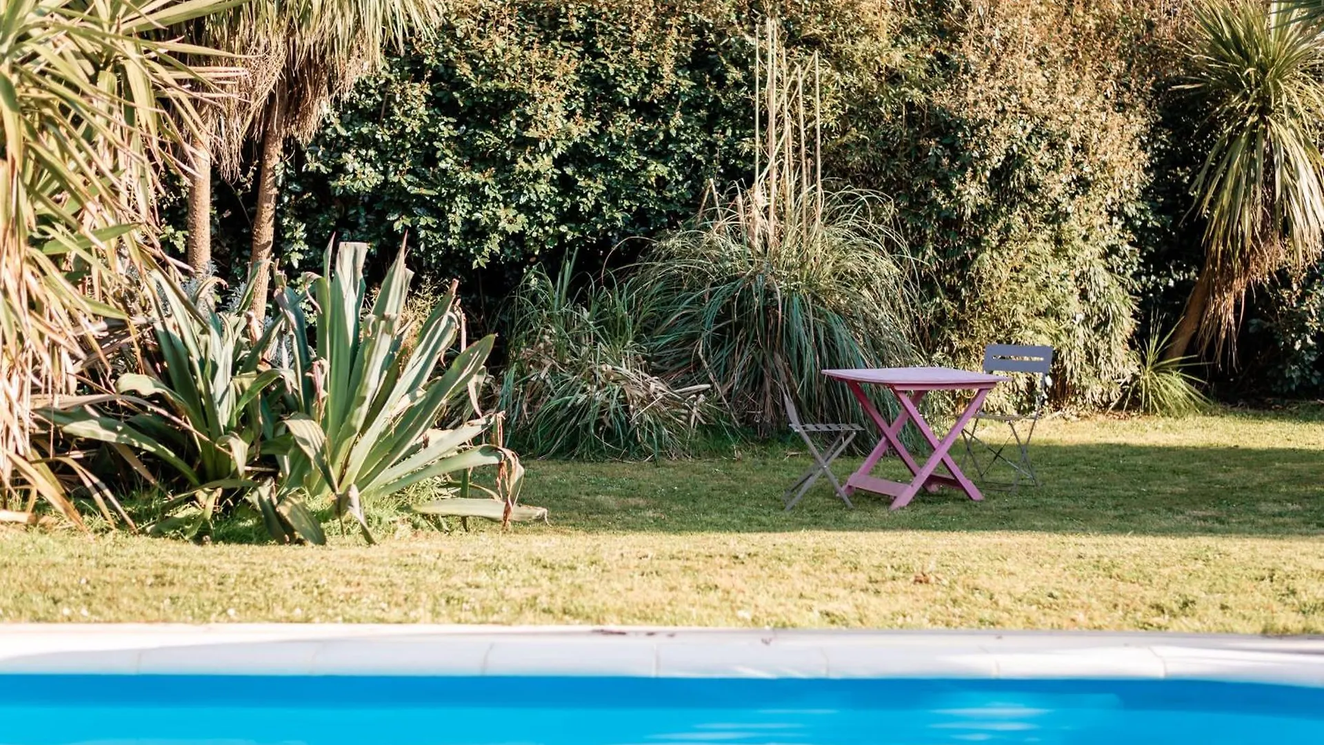 Tipoz'Immo - House With Private Pool - Bed Linen Included - Enclosed Ground Plovan 0*,  Francia